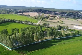 ÇATALCA ORMANLI'DA İÇİNDE HAVUZLU VİLLA BULUNAN ARSA