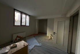 AVCILAR DENİZKÖŞKLER'DE YENİ BİNADA SATILIK BAHÇE KATI DAİRE