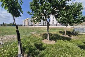 CEYHAN KÜÇÜKKIRIMDA 1.2 YOĞUNLUKLU ARSA